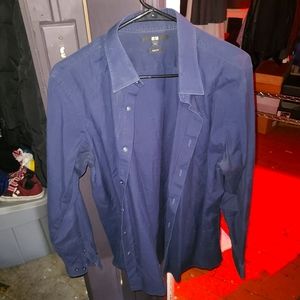 Uniqlo button up shirt